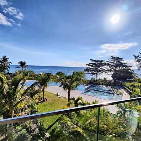 Ocean Point Beach Front Apartment Pointe-aux-Piments Extérieur photo